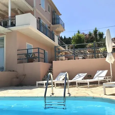 Βίλα Armonia & Pool House, Stunning Views, Private Pool, Peaceful Location, Ideal For Two Families!
