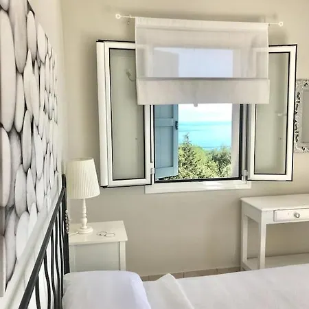 Βίλα Armonia & Pool House, Stunning Views, Private Pool, Peaceful Location, Ideal For Two Families! Ευρετή