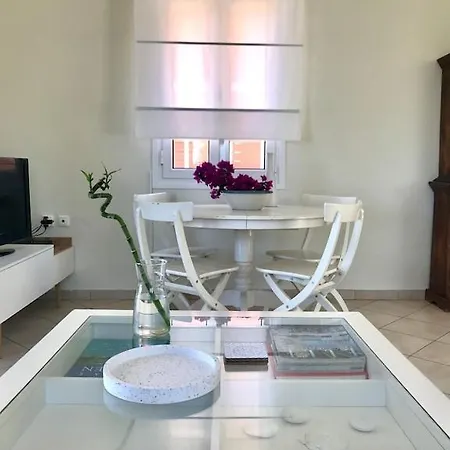 Armonia & Pool House, Stunning Views, Private Pool, Peaceful Location, Ideal For Two Families!