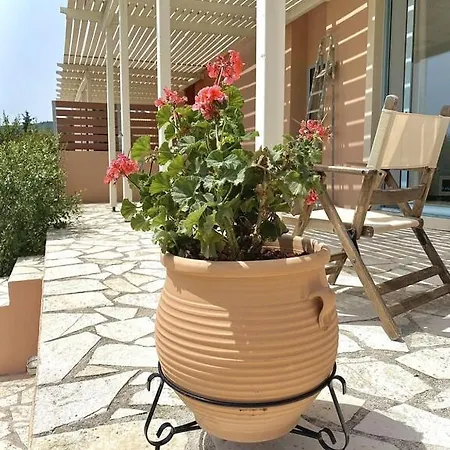 Armonia & Pool House, Stunning Views, Private Pool, Peaceful Location, Ideal For Two Families! *