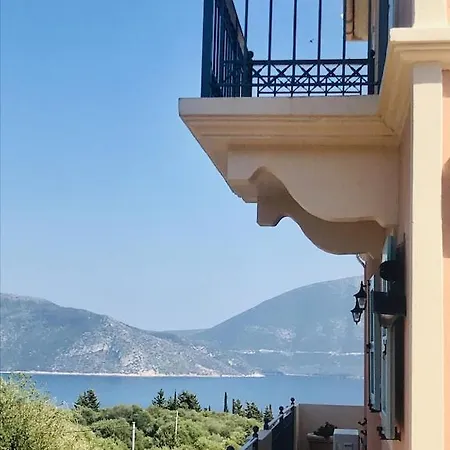 Armonia & Pool House, Stunning Views, Private Pool, Peaceful Location, Ideal For Two Families! * Evretí